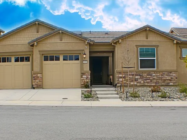 1336 Wildrose Dr, Hollister, CA 95023
