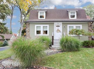 36 Mountain Ave, Park Ridge, NJ 07656