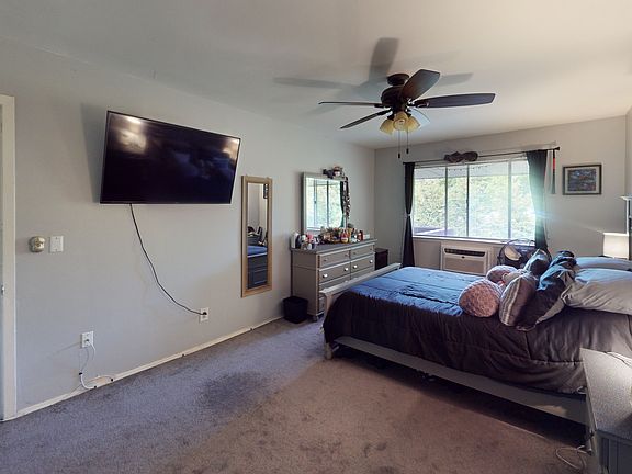 4th image of 188 Sierra Vista Ln