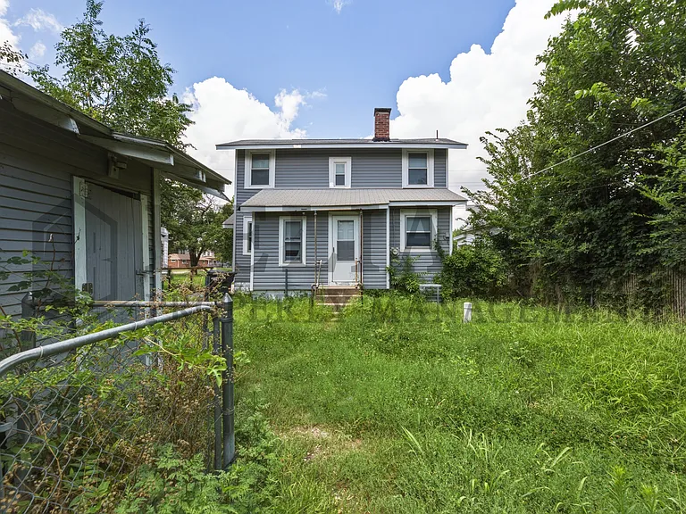 432 S Osage St — Photo 5