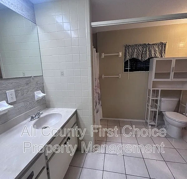 613 1st Ave NE #A — Photo 11