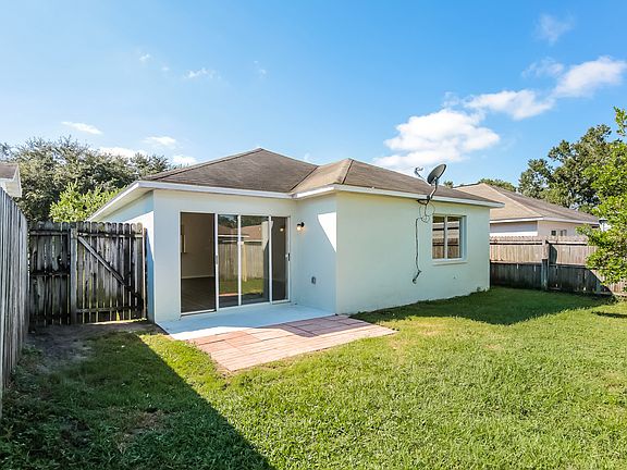 2nd image of 4303 Country Hills Blvd