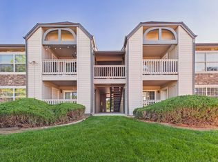 9293 E Arbor Cir APT C, Englewood, CO 80111