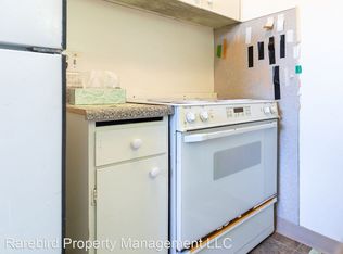 7624 NE Broadway St, Portland, OR 97213