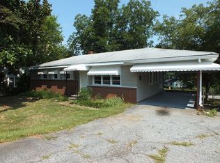 708 California Ave, Spartanburg, SC 29303