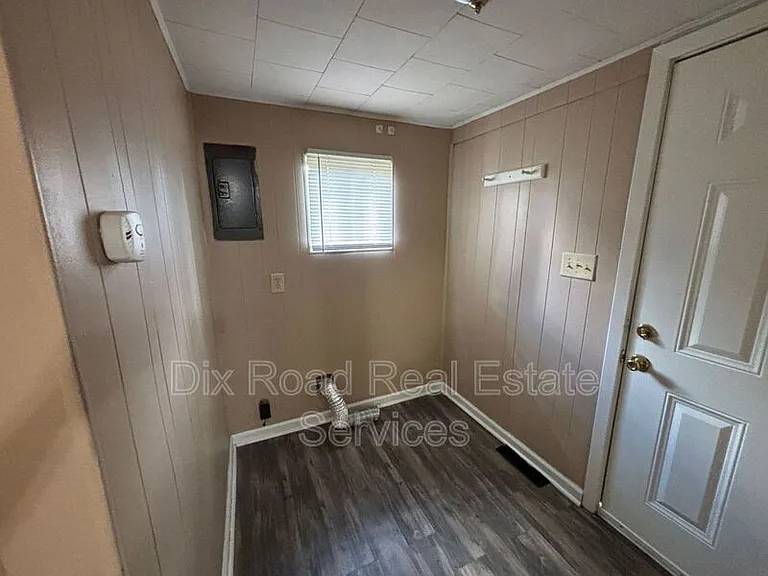 1109 Oxford State Rd — Photo 9