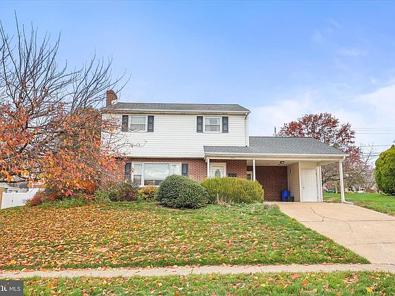 3rd image of 531 Rupley Rd