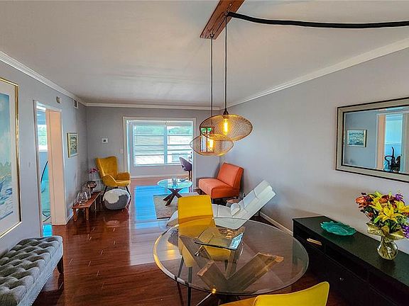 5th image of 3125 36th St N APT 301