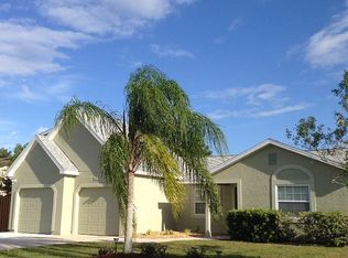 1934 SE West Dunbrooke Cir, Port Saint Lucie, FL 34952