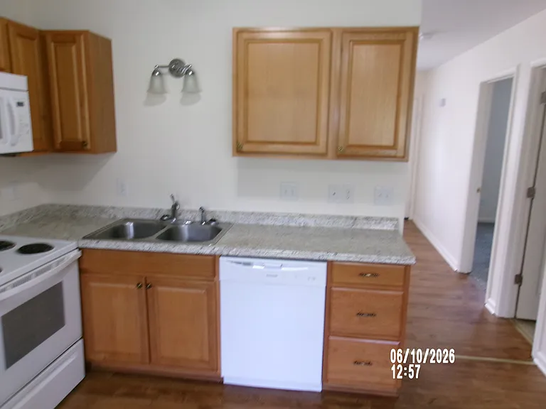 143 17th Street Pl NW #143 — Photo 6