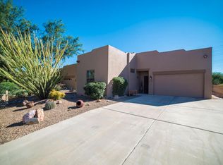 963 W Blue Fox Rd, Green Valley, AZ 85614