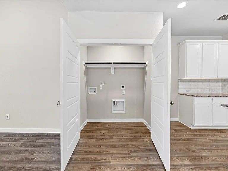 21619 Coral Mist Dr — Photo 16