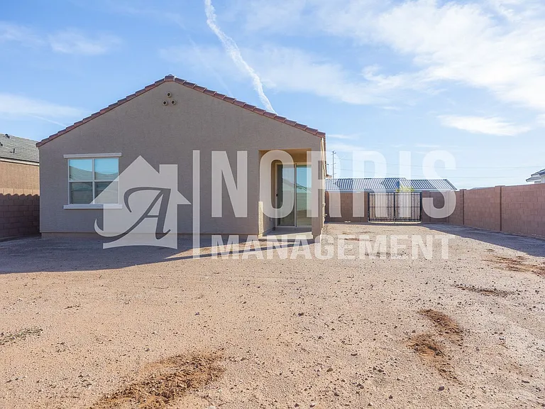 247 S San Gregorio Ln — Photo 30