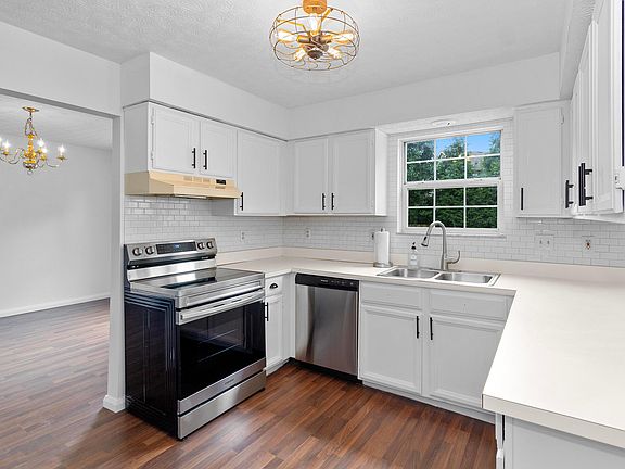 3rd image of 2468 Highlandtown Dr