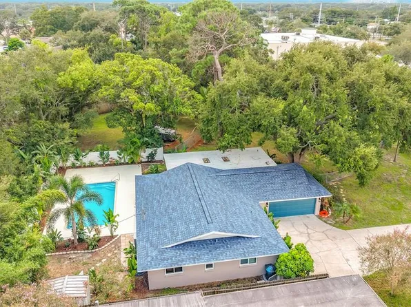 63 OAKWOOD DRIVE, DUNEDIN, FL 34698