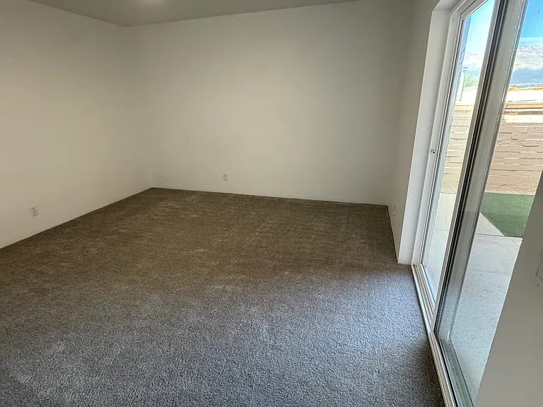 4209 E Blanton Rd — Photo 12