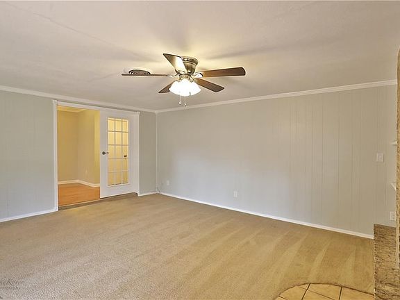 4th image of 3948 N 11th St