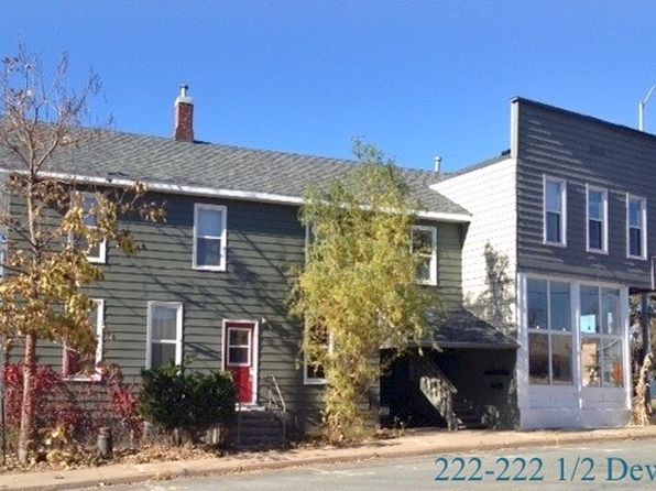 222 N Dewey St #1/2
