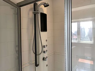 Rented by Chase Global Realty Corp