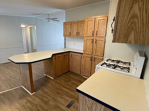 3rd image of 1319 S 23rd St