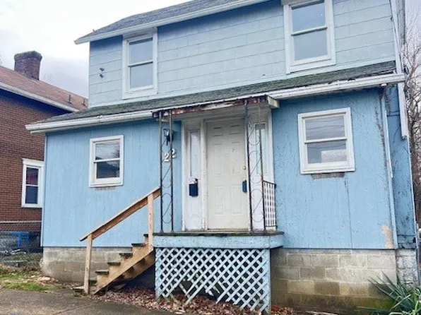 22 W Coffee St, Uniontown, PA 15401