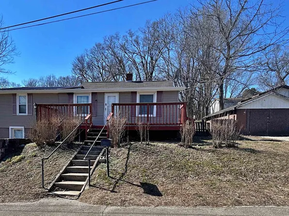 332 N Cavins St, Bloomfield, IN 47424