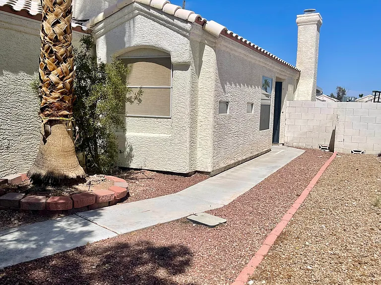 1416 Astronomy Cir — Photo 3