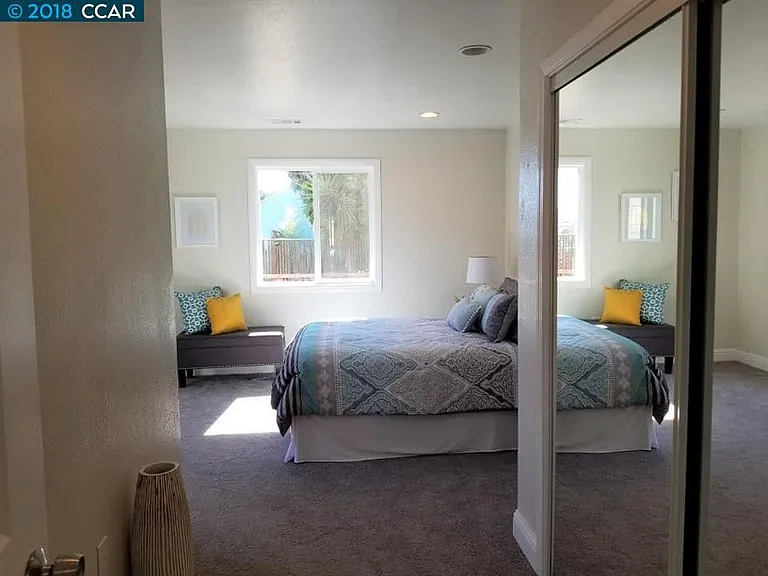 4226 Roosevelt Ave — Photo 4