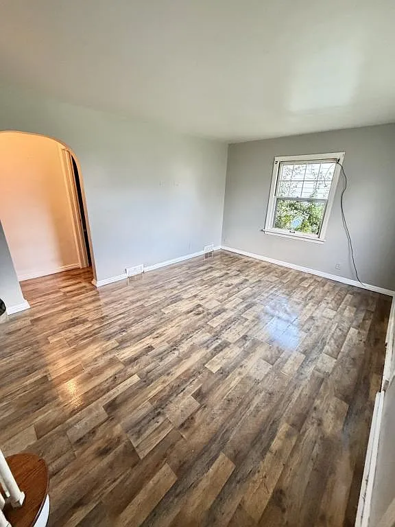 461 Francisca Ave. — Photo 3