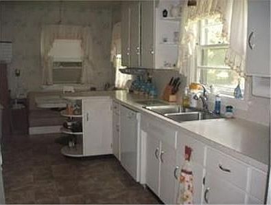 2nd image of 2084 Buffalo Street Ext