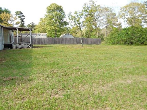 Spacious backyard