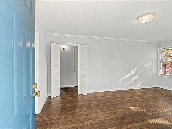 3rd image of 449 10th St NW