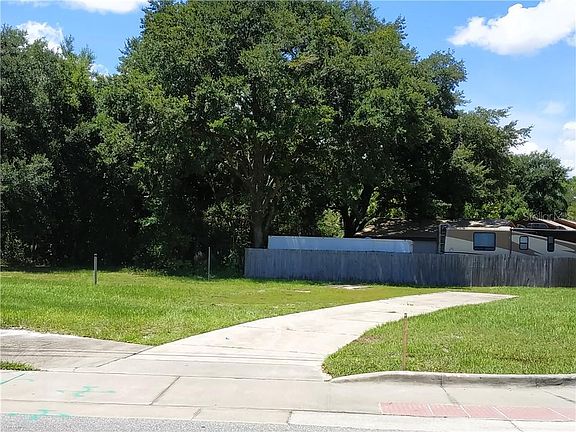 2nd image of 390 N Winter Park Dr