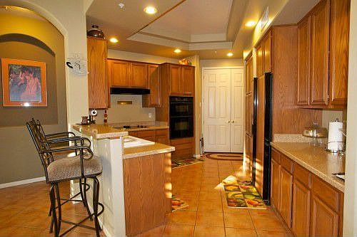 3rd image of 20802 Grayhawk Dr #1020