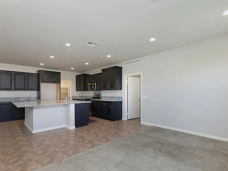 35186 Ladybug Ln — Photo 4