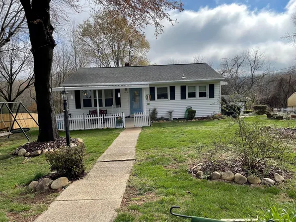 103 Emily St SE, Valdese, NC 28690