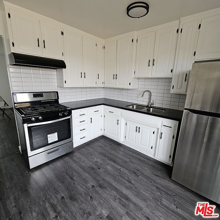 1st image of 1211 W 85th St APT 3