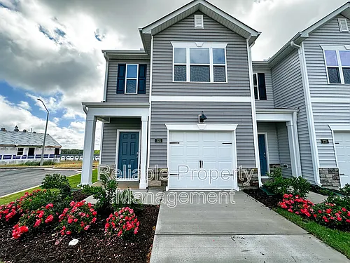 221 Starlight St Photo 1