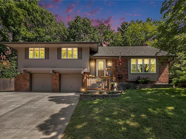 4031 N Main St, Kansas City, MO 64116