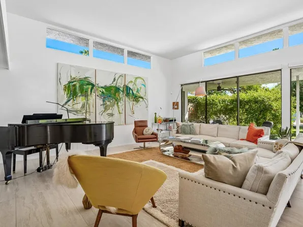 2320 Paseo Del Rey, Palm Springs, CA 92264