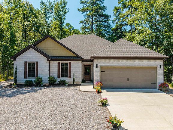 2nd image of 13 Estrella Cir
