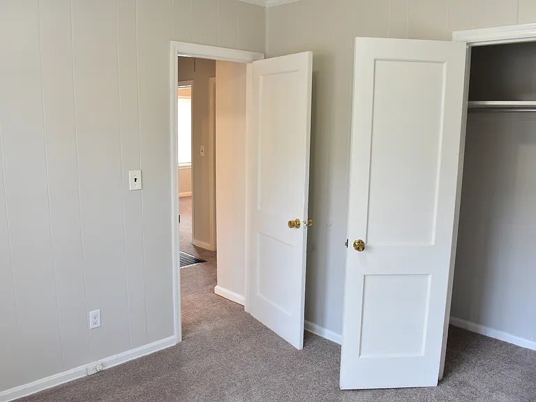 2774 Blount St — Photo 16