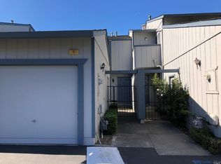 7 Cedar Cir, Rohnert Park, CA 94928