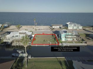 1859 Bay Shore Dr, Rockport, TX 78382