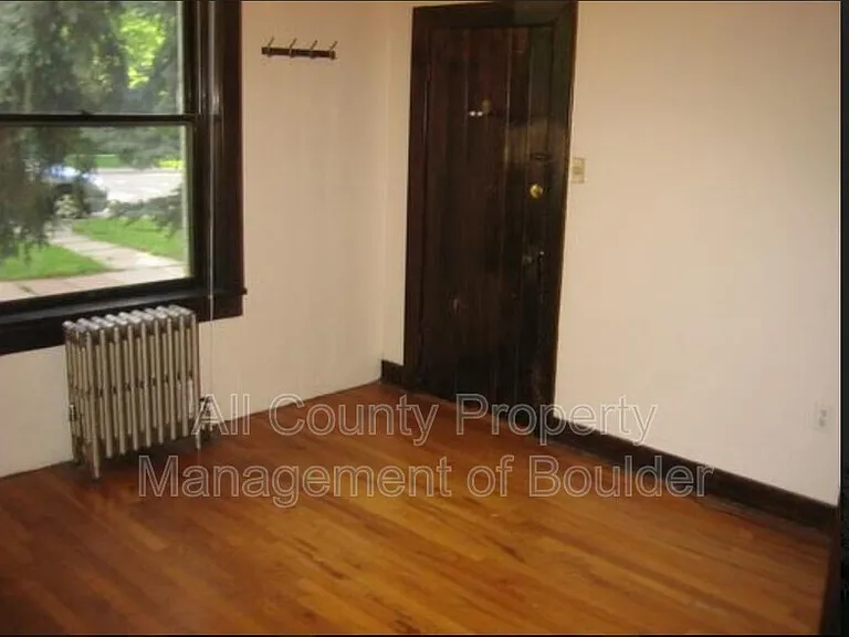 2408 8th St #6 — Photo 5