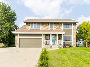 1025 5th Ave NW, Altoona, IA 50009