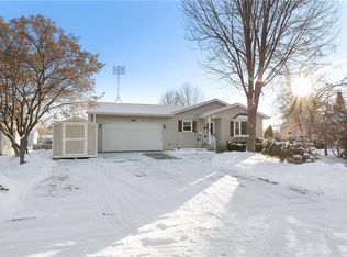 910 Farmer Avenue, Tomah, WI 54660