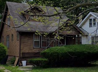 12095 Cheyenne St, Detroit, MI 48227