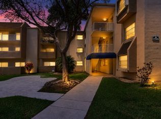 7705 SW 86th St #B-114, Miami, FL 33143