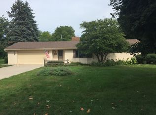 610 Sheridan Rd, Traverse City, MI 49686